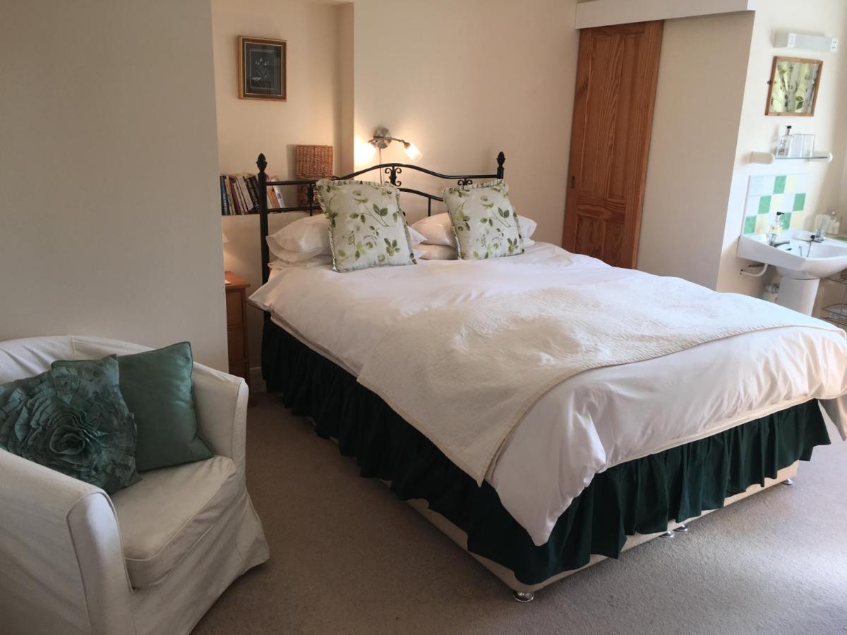 Bed and Breakfast The Poplars Newbold on Stour Esterno foto